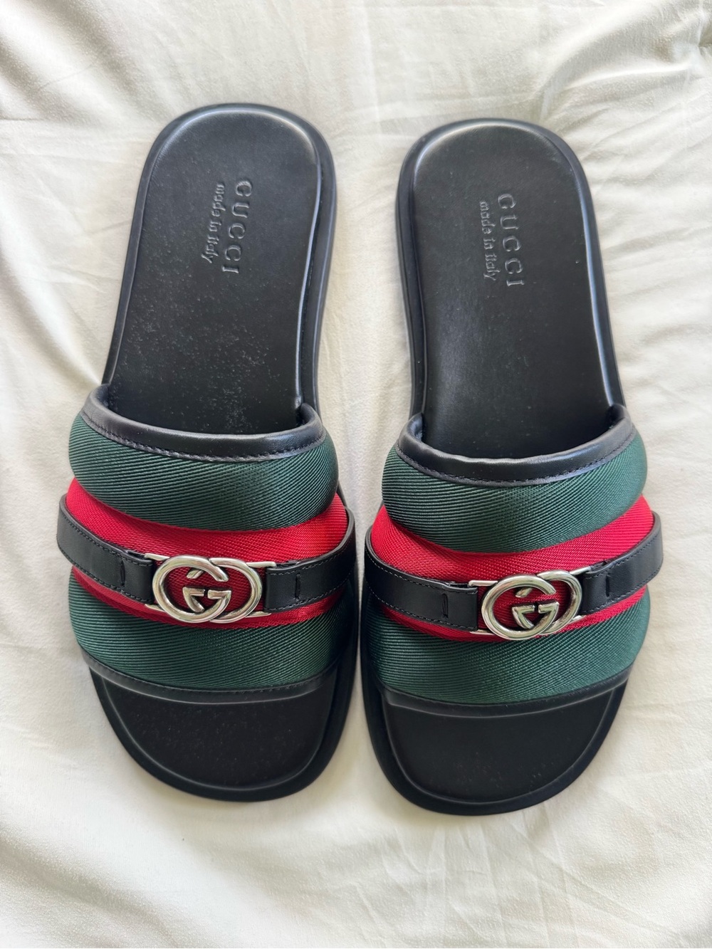 Gucci Mens Slides w/Interlocking G